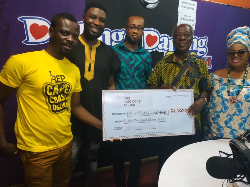 Cape coast oguaa team donates huge sum  of money to the Veteran actor&nbsp;kohwe.