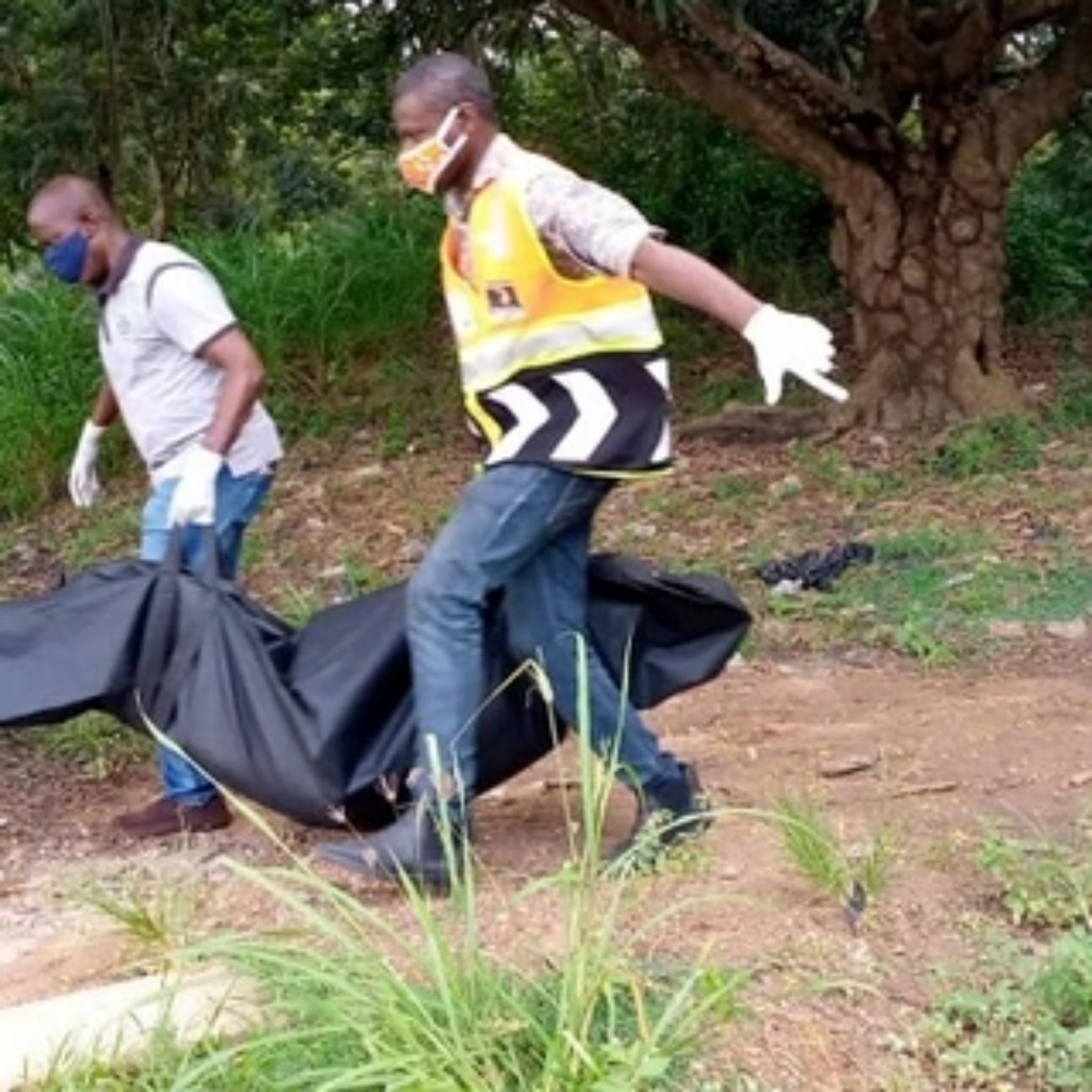 A pregnant woman killed , Unborn Baby&nbsp;Removed.