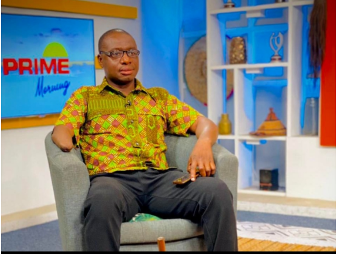 My lost hand became my motivation – First youngest Ghanaian Pure Math&nbsp;Professor.